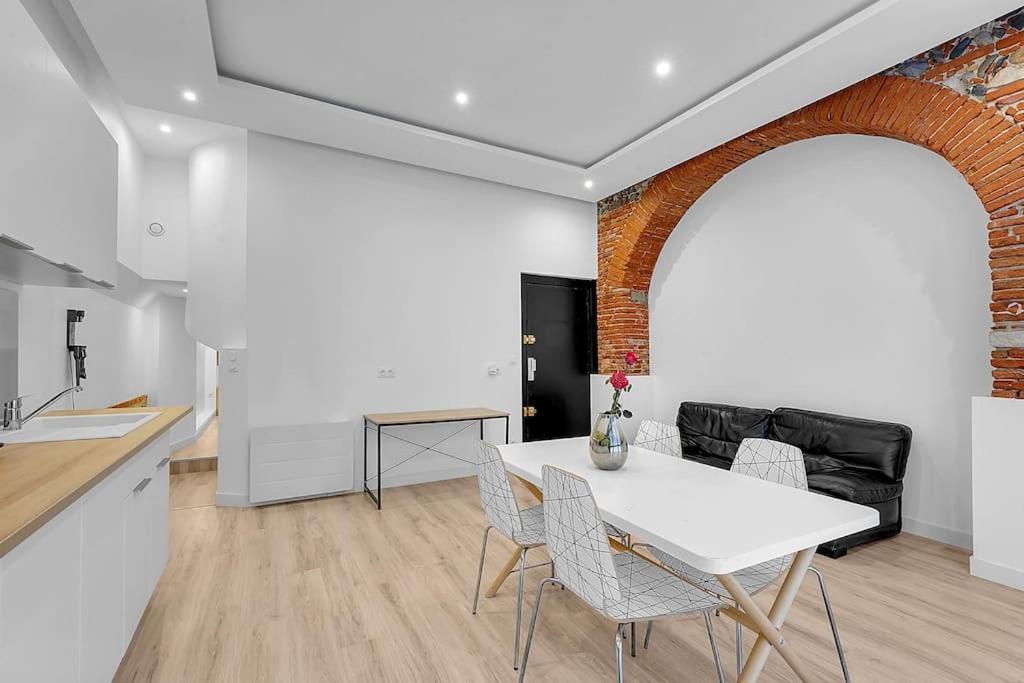 Loft Toulousain Atypique Renove A Neuf Toulouse Eksteriør bilde
